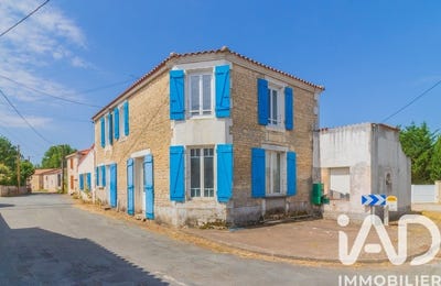 /international/fr/nalliers-pays-de-la-loire-310105013055/