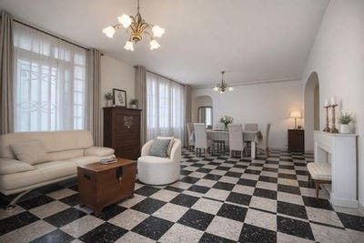 /international/fr/fresnay-sur-sarthe-pays-de-la-loire-310104808693/