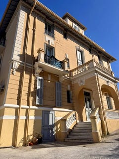 /international/fr/nice-provence-alpes-cote-d-azur-310108994287/