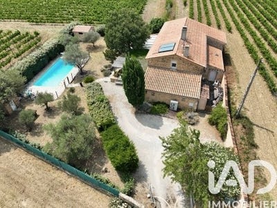 /international/fr/suze-la-rousse-rhone-310108181048/