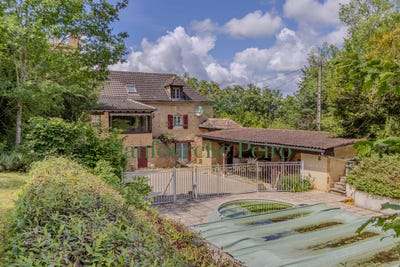 /international/fr/saint-cirq-madelon-midi-pyrenees-310106381398/