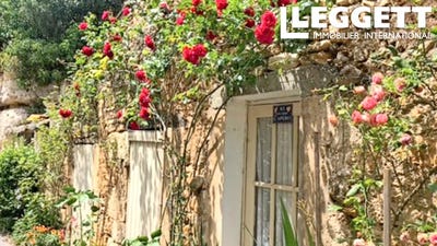 /international/fr/saint-capraise-de-lalinde-aquitaine-310107588281/