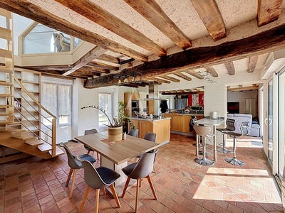 /international/fr/maze-milon-pays-de-la-loire-310108556420/