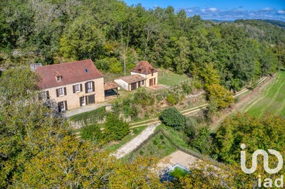 /international/fr/cenac-et-saint-julien-aquitaine-310102959022/