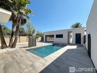 /international/fr/agde-languedoc-roussillon-310101081828/?lang=en