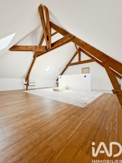 /international/fr/courtenay-centre-val-de-loire-310108642926/