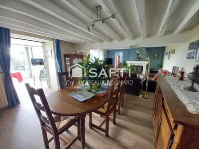 /international/fr/chateaudun-centre-val-de-loire-310105821743/