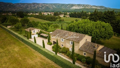 /international/fr/cheval-blanc-provence-alpes-cote-d-azur-310098806640/