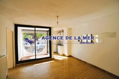 /international/fr/la-grande-motte-centre-val-de-loire-310098924189/