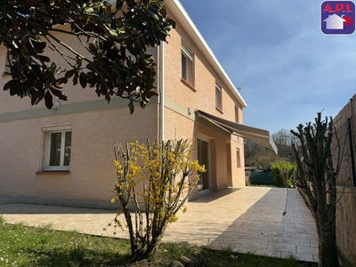 /international/fr/foix-midi-pyrenees-310105916277/?lang=th