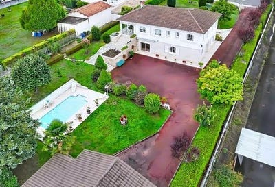 /international/fr/chateauneuf-sur-charente-charente-310106881326/