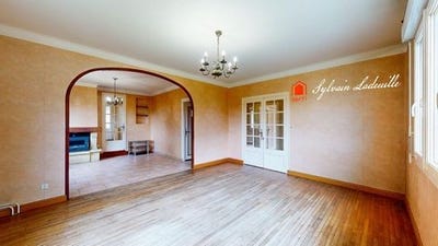 /international/fr/les-eyzies-de-tayac-sireuil-aquitaine-310108704958/