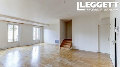 /international/fr/clermont-ferrand-auvergne-310097746605/