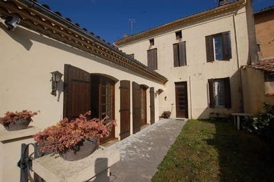 /international/fr/etauliers-aquitaine-310108972549/