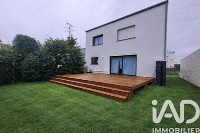 /international/fr/lanester-brittany-310107671679/