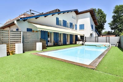 /international/fr/andernos-les-bains-aquitaine-310108465787/