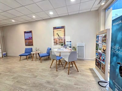 /international/fr/bagnols-sur-ceze-languedoc-roussillon-310106541553/