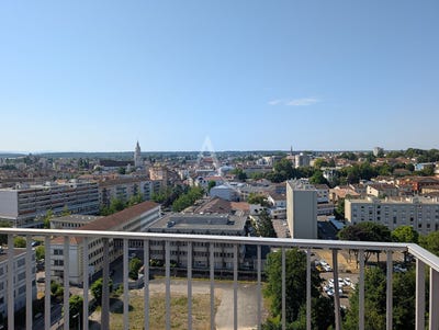 /international/fr/bourg-en-bresse-rhone-310109925312/