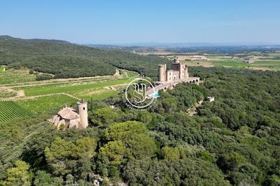 /international/fr/villeneuve-les-avignon-languedoc-roussillon-310119782814/