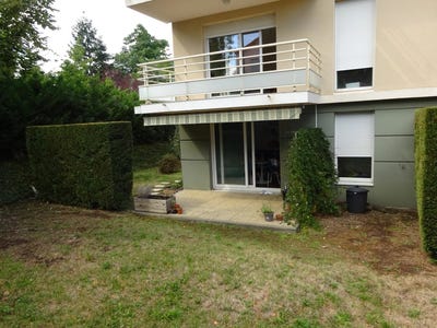 /international/fr/clermont-ferrand-auvergne-310109048768/