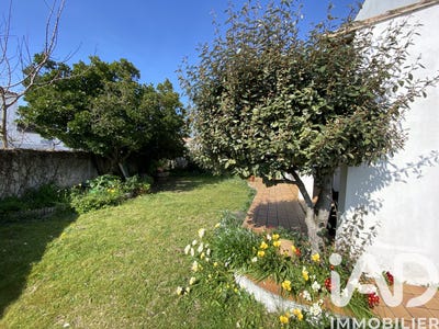/international/fr/la-couarde-sur-mer-charente-310104594341/