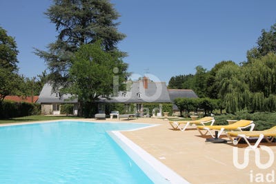 /international/fr/ballan-mire-centre-val-de-loire-310103092293/