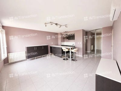 /international/fr/decines-charpieu-rhone-310108565070/