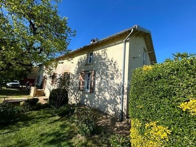 /international/fr/st-sulpice-d-excideuil-aquitaine-310100522801/?lang=en
