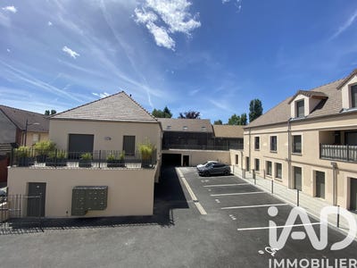 /international/fr/epernon-centre-val-de-loire-310108828808/