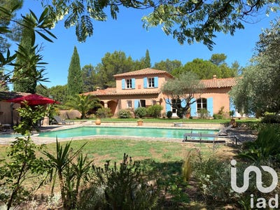 /international/fr/carpentras-provence-alpes-cote-d-azur-310101281290/