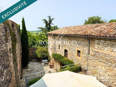 /international/fr/castelnau-valence-languedoc-roussillon-310106996629/