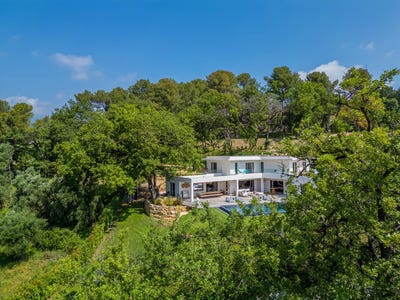 /international/fr/opio-hh-15829892-opio-provence-alpes-cote-d-azur-310100956994/