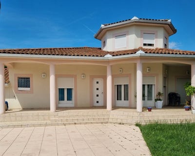 /international/fr/saint-gaudens-midi-pyrenees-310108452883/