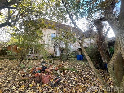 /international/fr/saint-amand-montrond-centre-val-de-loire-310106612244/
