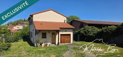 /international/fr/chalus-auvergne-310107769614/