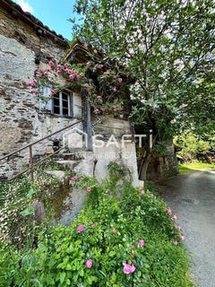 /international/fr/roquecourbe-midi-pyrenees-310109313309/