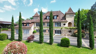 /international/fr/capdenac-le-haut-midi-pyrenees-310107671376/