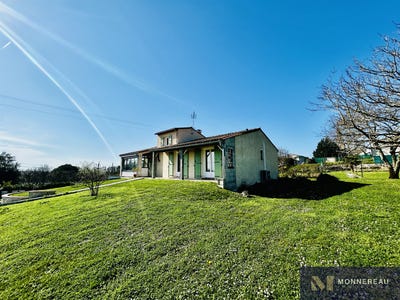 /international/fr/archiac-charente-310107921056/?lang=th