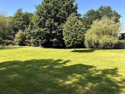 /international/fr/pontchateau-pays-de-la-loire-310107148176/