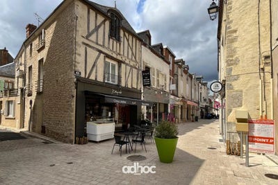 /international/fr/jargeau-centre-val-de-loire-310106053795/