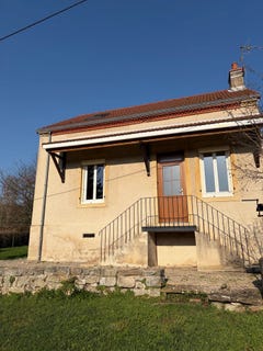 /international/fr/gourdon-rhone-310104087776/