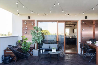 /international/fr/la-rochelle-franche-comte-310110344603/