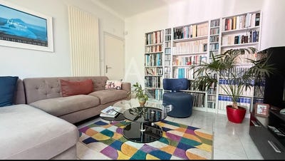 /international/fr/la-roche-sur-yon-pays-de-la-loire-310108367415/