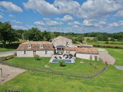 /international/fr/saint-meard-de-gurcon-aquitaine-310106710920/