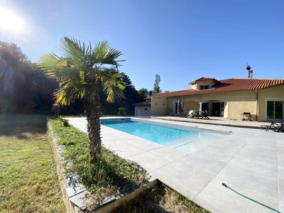 /international/fr/dardilly-rhone-310100913136/