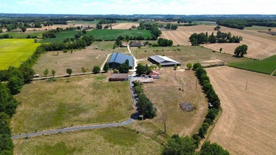 /international/fr/mazieres-naresse-aquitaine-310104531596/