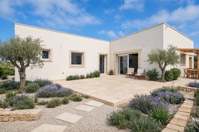/international/fr/leucate-languedoc-roussillon-310107708784/