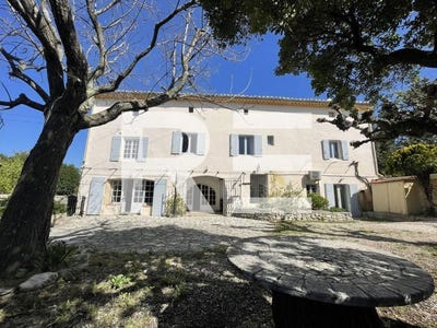 /international/fr/collorgues-languedoc-roussillon-310106780164/