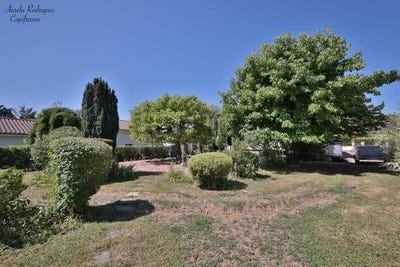 /international/fr/creches-sur-saone-burgundy-310101045407/