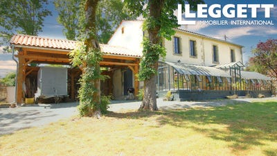 /international/fr/vouvant-pays-de-la-loire-310100440387/